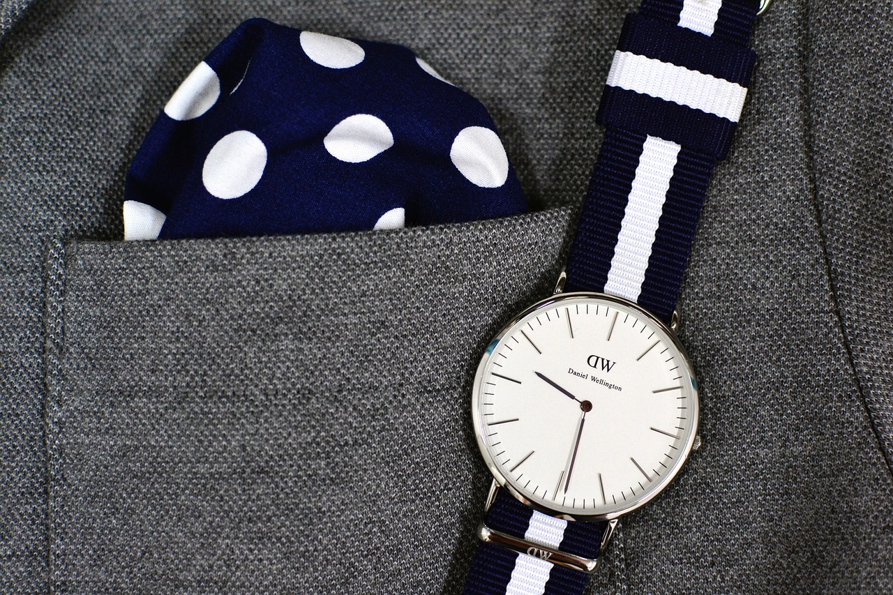 avoiding watch mistakes, daniel wellington, men's watches