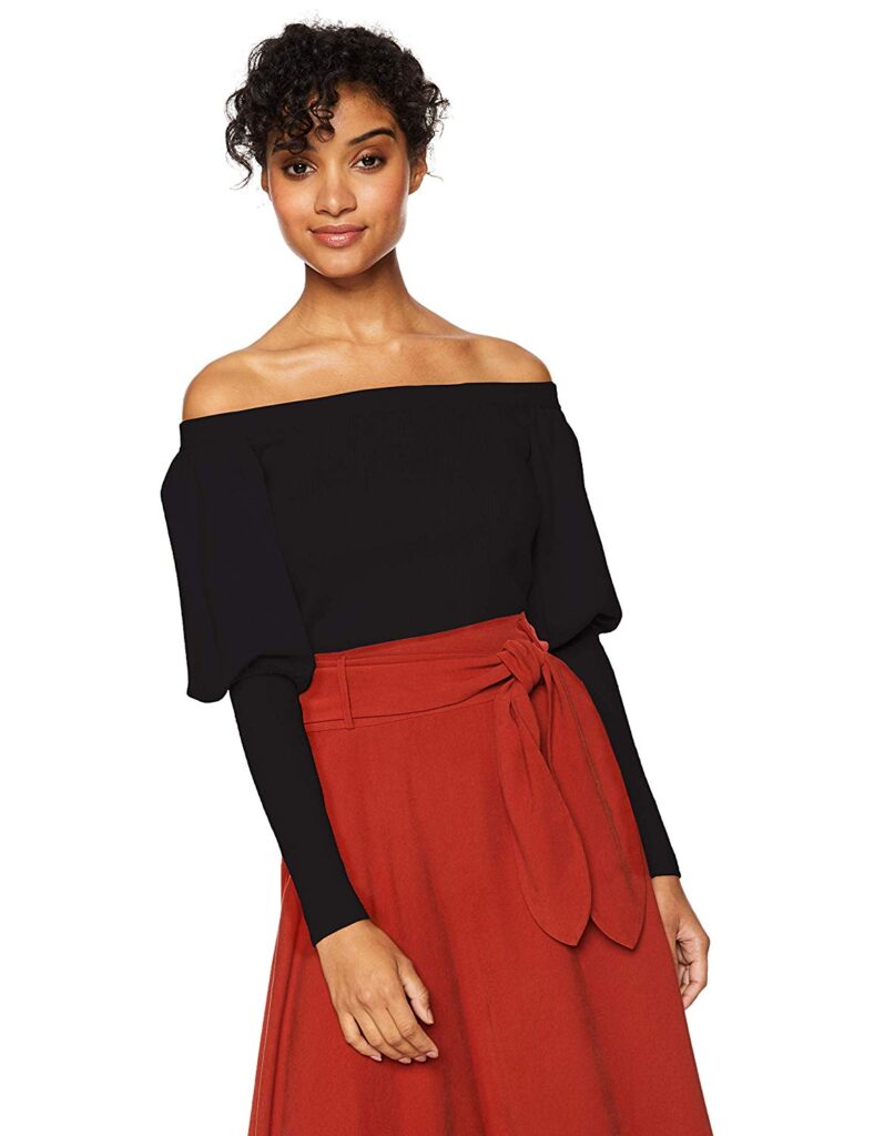 Puffed Sleeves, Black Sleeves, Red Skirt, Woman, Fashion