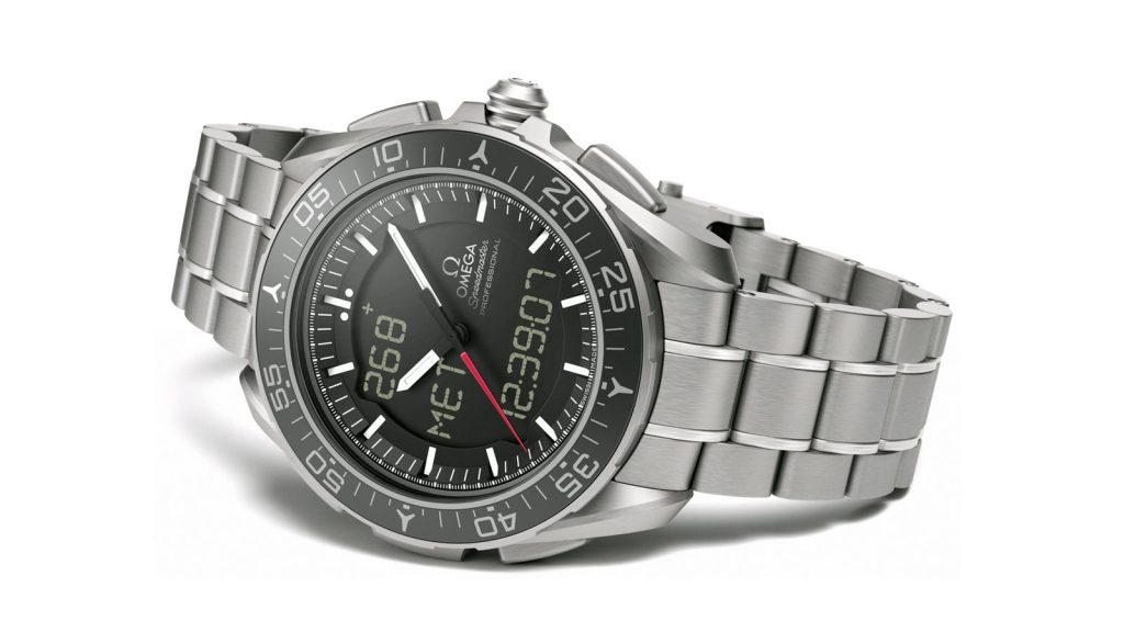 Omega Speedmaster Skywalker X-33, Quartz Watch, Polished, Titanium Watch, Silver Bracelet