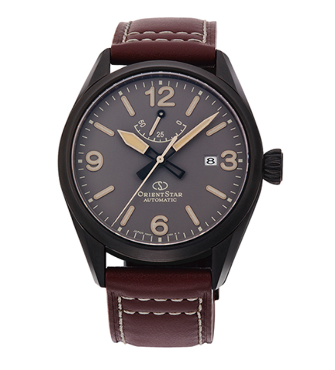 Front view of the Orient Star Sports Ref. RE-AU0202N.